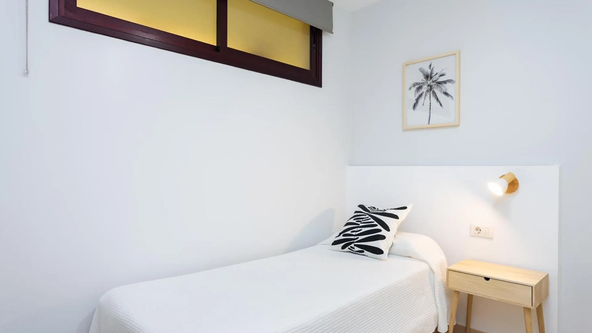 Lägenhet Home2Book Chic Coastal Retreat Playa La Arena Puerto de Santiago
